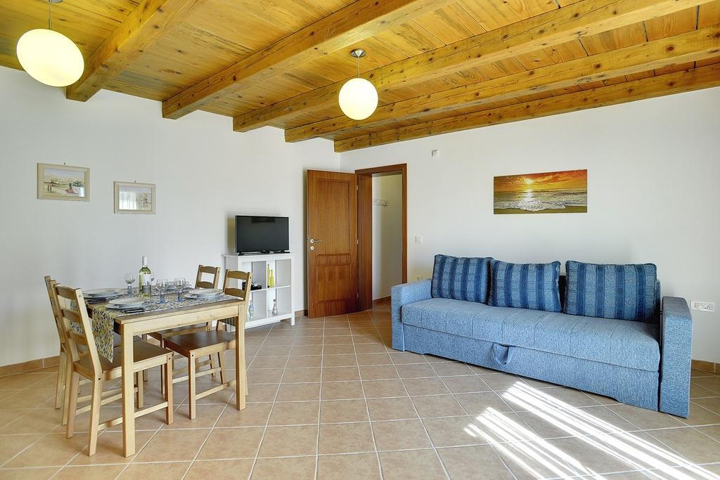 Apartments Susanna Лижнян Екстер'єр фото